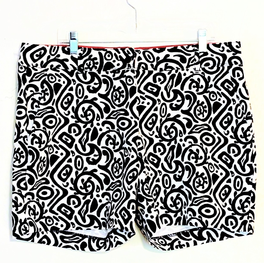 Isaac Mizrahi New York Black White Abstract Bermuda Shorts Size 16